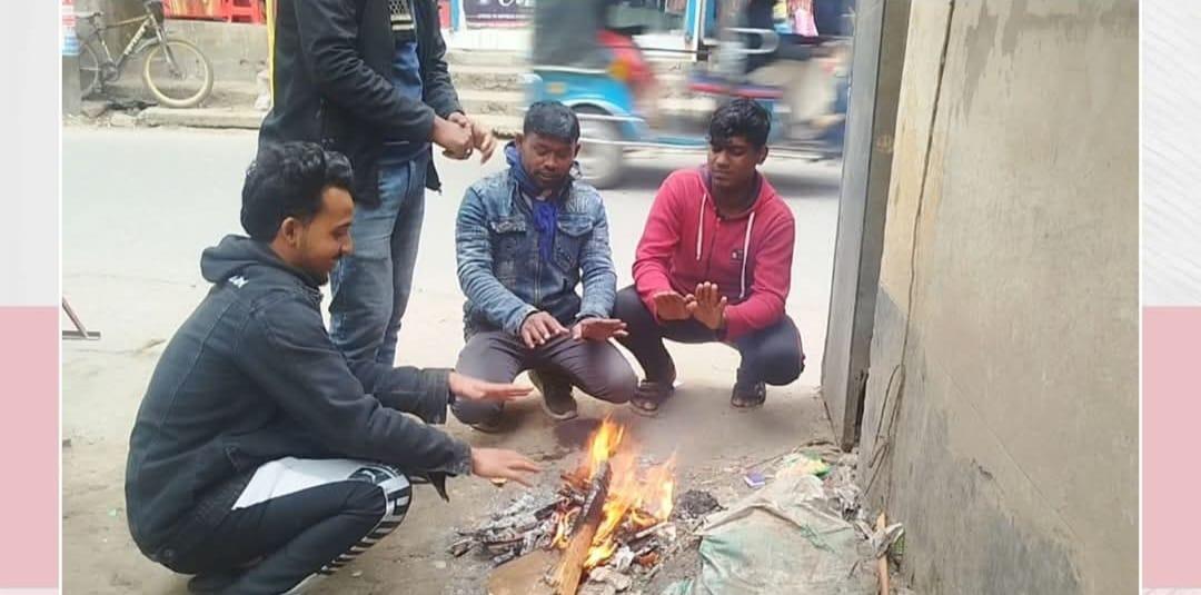 ৬ ডিগ্রিতে নেমেছে চুয়াডাঙ্গার তাপমাত্রা: হাড়কাঁপানো শীতে থমকে গেছে জনজীবন
